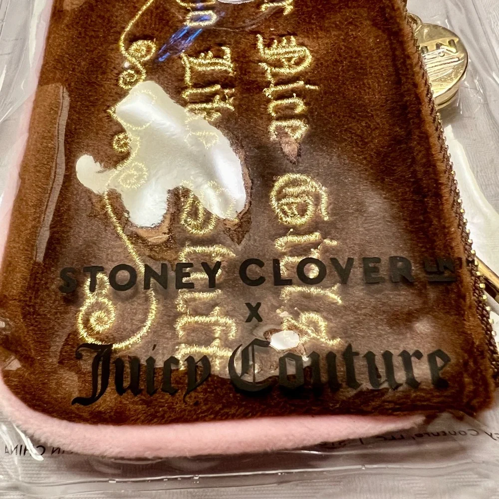 Stoney Clover x Juicy Couture Brown Embroidered Keychain Wallet - Picture 8 of 8